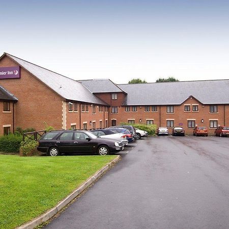 Premier Inn Chorley North Exterior photo