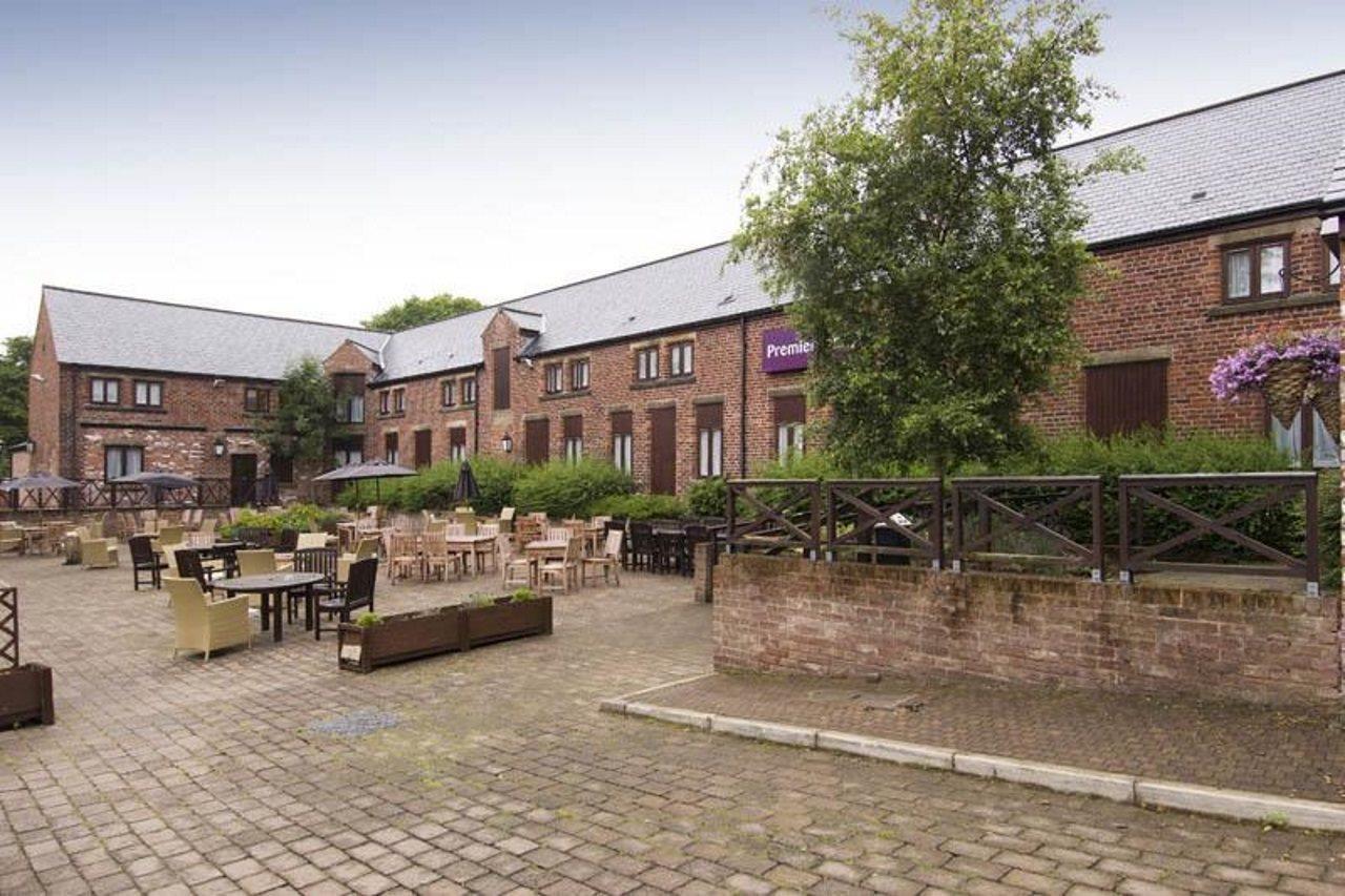 Premier Inn Chorley North Exterior photo