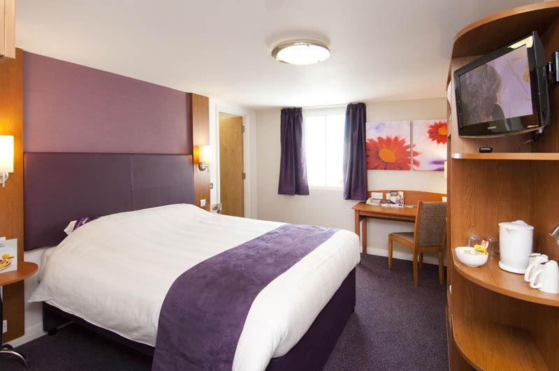Premier Inn Chorley North Exterior photo
